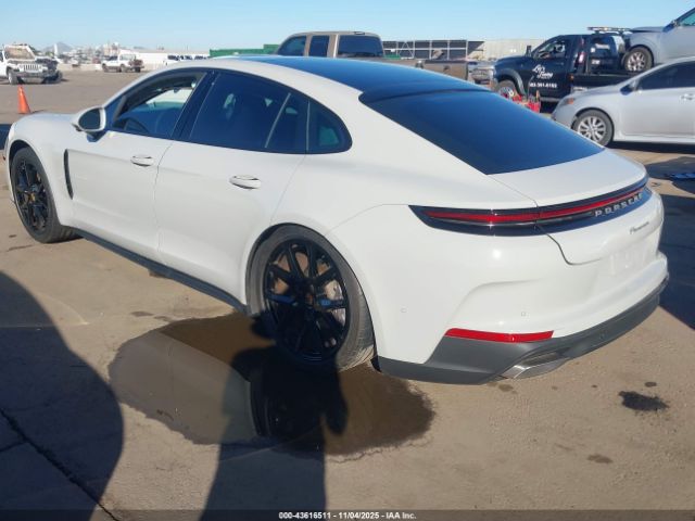 2025 PORSCHE PANAMERA WP0AA2YA3SL004779 Photo 2