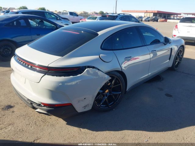 2025 PORSCHE PANAMERA WP0AA2YA3SL004779 Photo 3