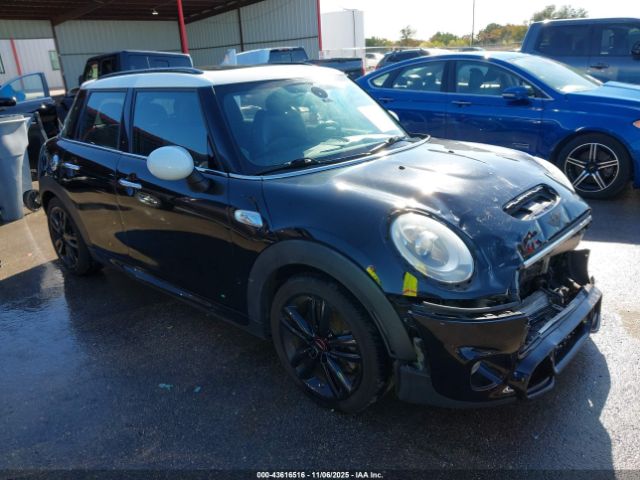 2015 MINI HARDTOP WMWXU3C53F2B55926
