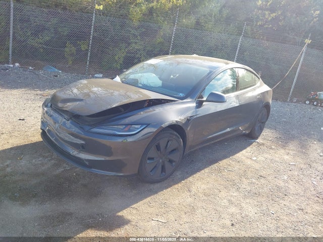 2025 TESLA MODEL 3 5YJ3E1EA2SF920187 Photo 1