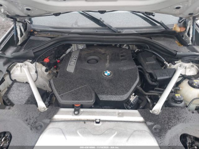 2018 BMW X3 5UXTR9C5XJLD60831 Photo 9