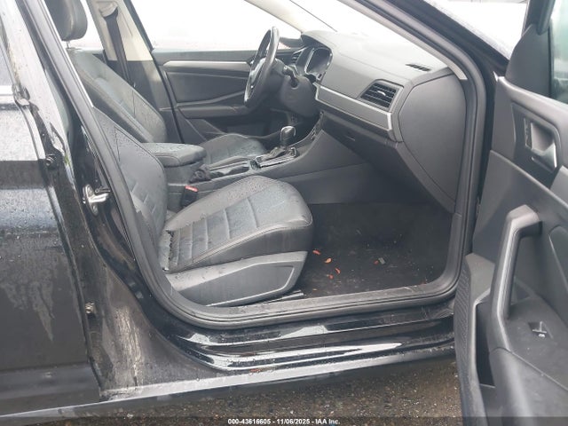 2021 Volkswagen Jetta 1.4t R-line/1.4t S/1.4t Se მანქანა იყიდება აუქციონზე, vin: 3VWC57BU6MM004237, აუქციონის ნომერი: 43616605