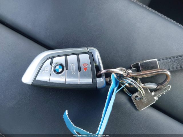 2022 BMW M850I WBABC4C06NCG86571 Photo 10