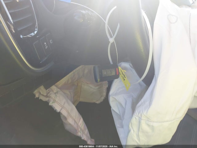 2019 MITSUBISHI OUTLANDER JA4AD3A31KZ046755 Photo 10