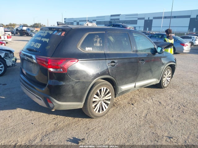2019 MITSUBISHI OUTLANDER JA4AD3A31KZ046755 Photo 3
