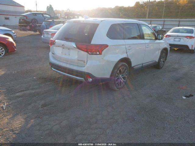 2018 MITSUBISHI OUTLANDER JA4AD3A38JZ000208 Photo 3
