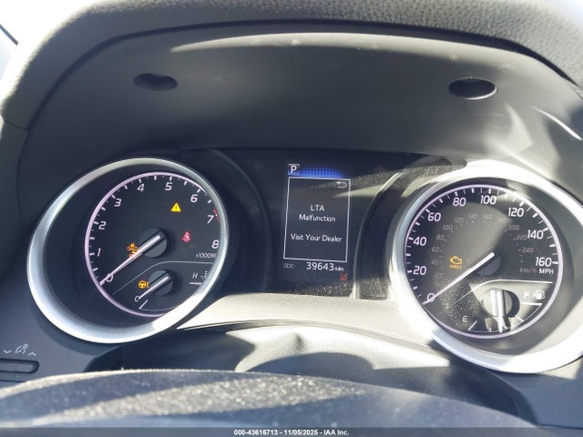 Продажа на аукционе авто 2022 Toyota Camry Le, vin: 4T1C11AK7NU676070, номер лота: 43616713