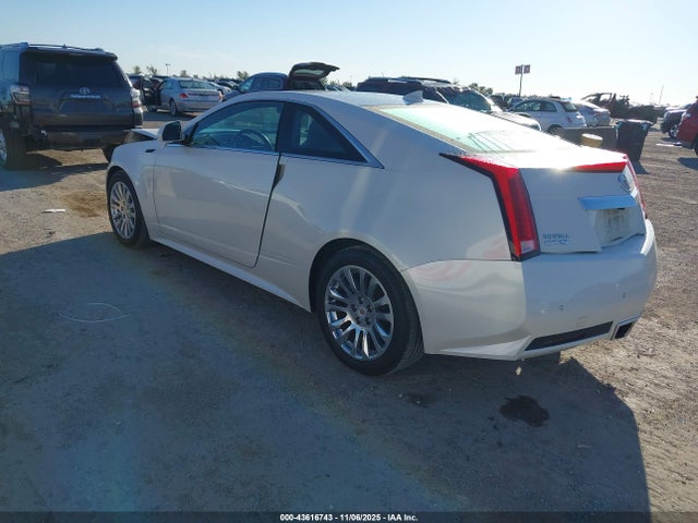 2012 CADILLAC CTS 1G6DJ1E32C0143692 Photo 2