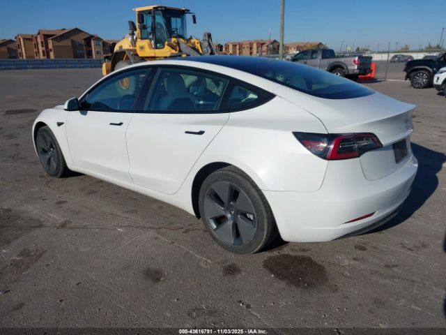 2023 TESLA MODEL 3 5YJ3E1EA2PF563391 Photo 2