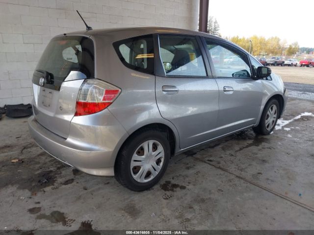 2009 HONDA FIT JHMGE88299S006142 Photo 3