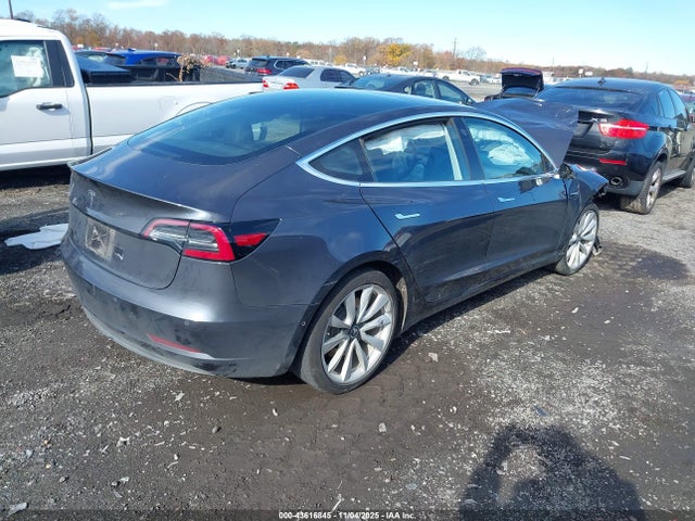 2018 TESLA MODEL 3 5YJ3E1EA3JF007842 Photo 3