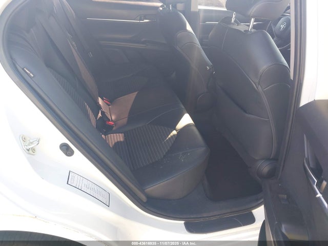 4T1G11AK5MU426018 Toyota CAMRY SE