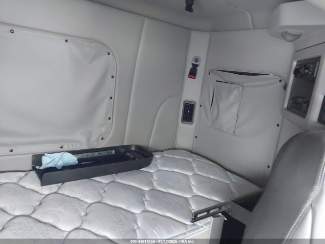 Продажа на аукционе авто 2025 Peterbilt 567, vin: 1XPCD49X8SD699574, номер лота: 43616936