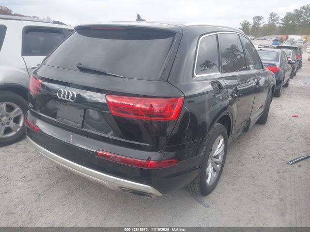 2019 AUDI Q7 WA1LAAF73KD010418 Photo 3