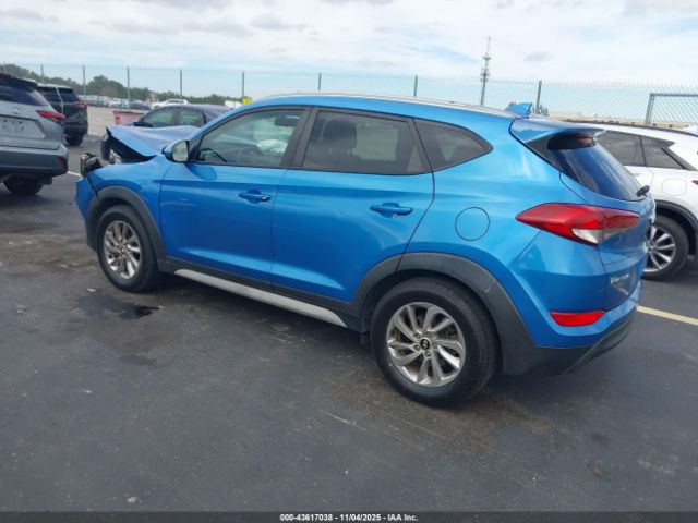 2018 HYUNDAI TUCSON KM8J33A42JU621079 Photo 2