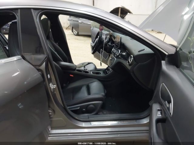 2016 MERCEDES-BENZ CLA 250 WDDSJ4GB3GN349144 Photo 4