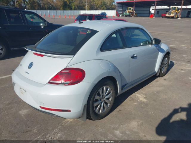 2017 VOLKSWAGEN BEETLE 3VWF17AT2HM614188 Photo 3