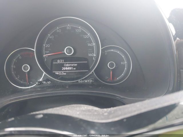 2017 VOLKSWAGEN BEETLE 3VWF17AT2HM614188 Photo 6