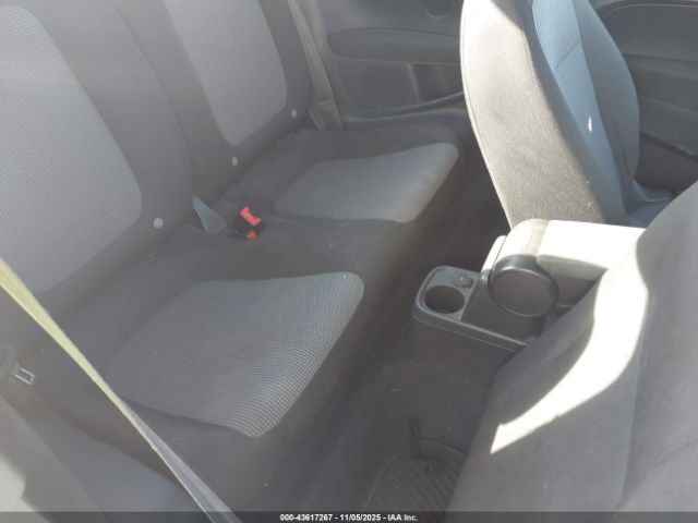 2017 VOLKSWAGEN BEETLE 3VWF17AT2HM614188 Photo 7