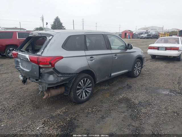 2020 MITSUBISHI OUTLANDER JA4AZ3A34LZ017852 Photo 3