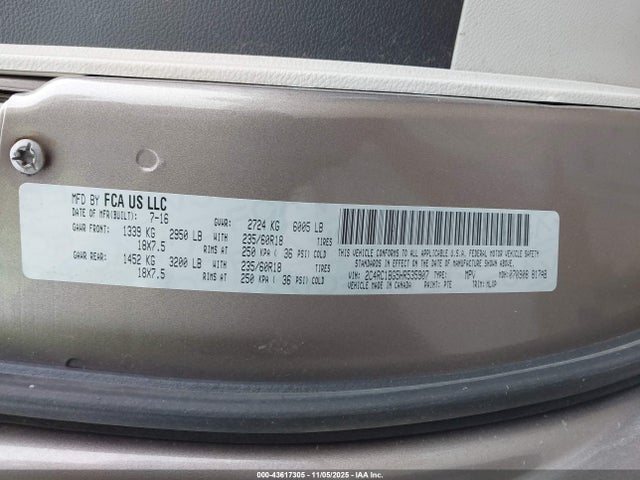 Продаж на аукціоні авто 2017 Chrysler Pacifica Touring-l, vin: 2C4RC1BG5HR535907, номер лоту: 43617305