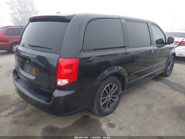 2C4RDGCG2FR634633 Dodge Grand Caravan Sxt