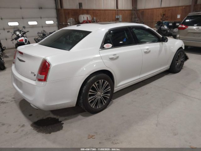 2014 CHRYSLER 300 2C3CCAGG2EH183163 Photo 3