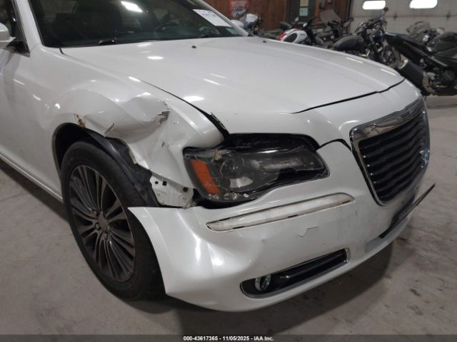 2014 CHRYSLER 300 2C3CCAGG2EH183163 Photo 5
