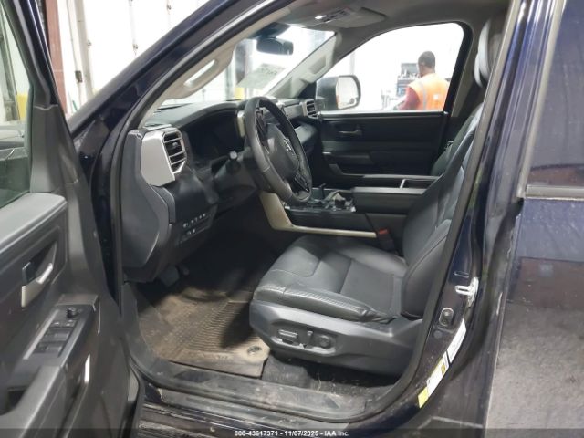 2024 TOYOTA TUNDRA 5TFLA5DB2RX201020 Photo 4