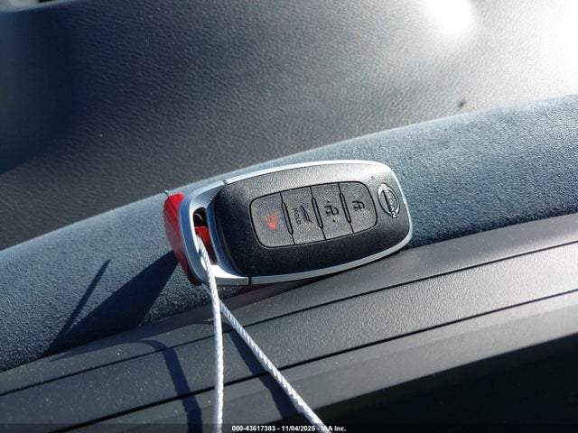 43617383 :رقم المزاد ، JN8DF0CHXSM767100 vin ، 2025 Nissan Ariya Platinum+ مزاد بيع