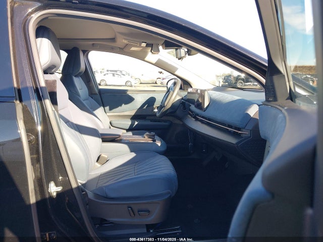 43617383 :رقم المزاد ، JN8DF0CHXSM767100 vin ، 2025 Nissan Ariya Platinum+ مزاد بيع