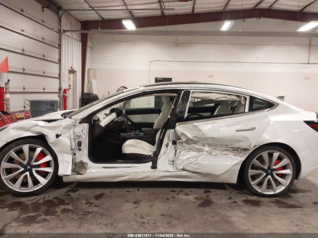 2018 TESLA MODEL 3 5YJ3E1EB2JF081729 Photo 5