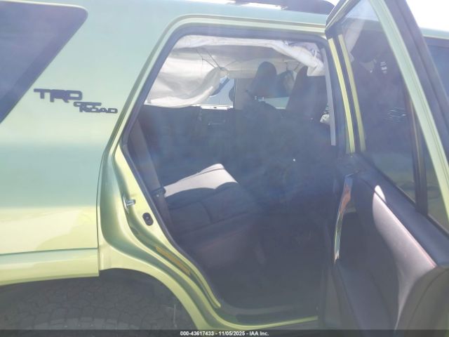 2023 TOYOTA 4RUNNER JTERU5JR4P6104323 Photo 7