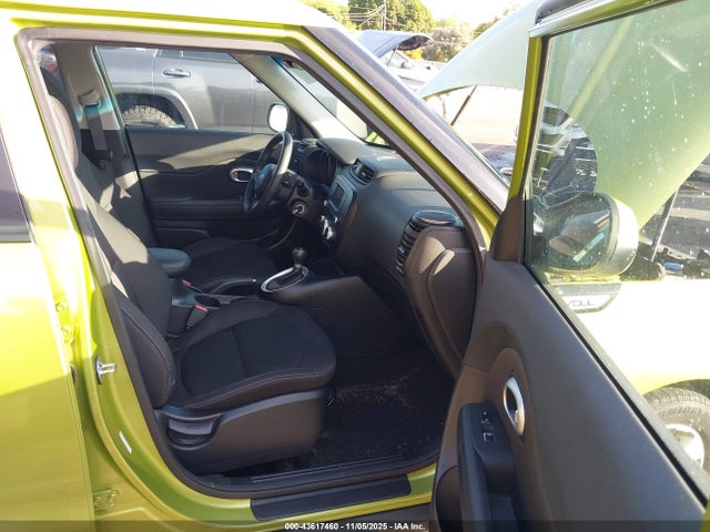KNDJN2A26H7887754 KIA Soul