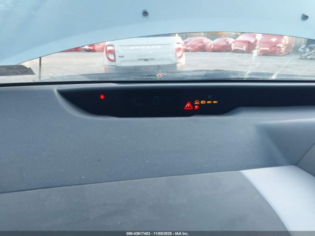 2005 TOYOTA PRIUS JTDKB20UX53087946 Photo 6