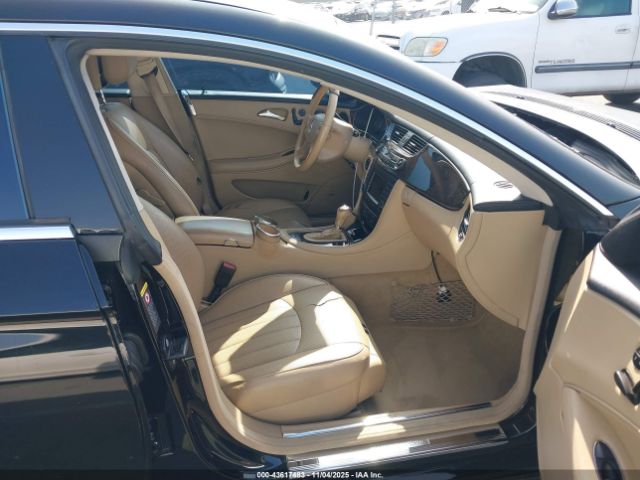 2007 MERCEDES-BENZ CLS 550 WDDDJ72X07A112468 Photo 4