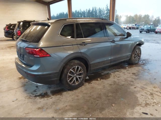 2019 VOLKSWAGEN TIGUAN 3VV2B7AX8KM069396 Photo 3