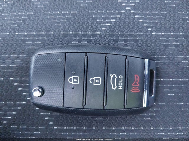 2023 KIA RIO 5-DOOR 3KPA25AD3PE628908 Photo 10