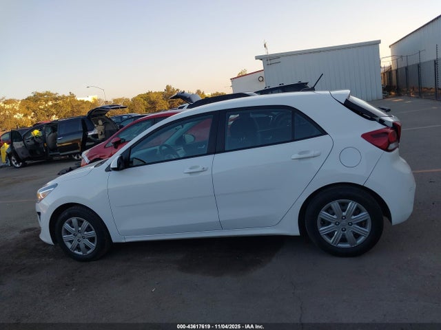 3KPA25AD3PE628908 KIA Rio 5-door S