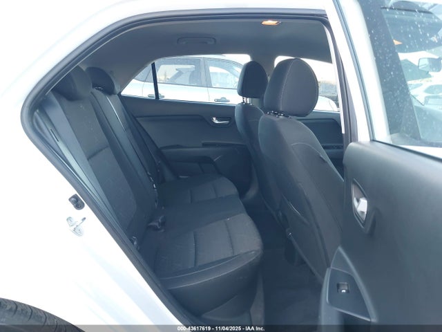 2023 KIA RIO 5-DOOR 3KPA25AD3PE628908 Photo 7