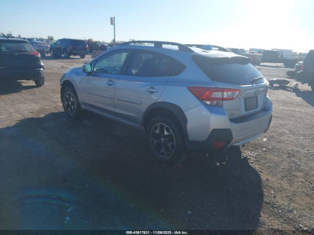 2018 SUBARU CROSSTREK JF2GTABC2JH253201 Photo 2