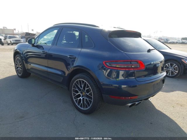 2018 PORSCHE MACAN WP1AB2A54JLB31385 Photo 2