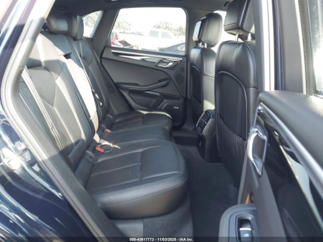2018 PORSCHE MACAN WP1AB2A54JLB31385 Photo 7