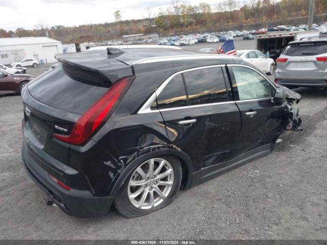 2019 CADILLAC XT4 1GYFZBR44KF188808 Photo 3