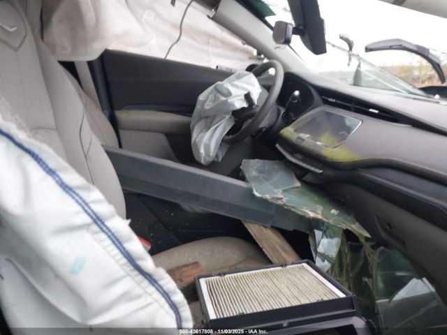 2019 CADILLAC XT4 1GYFZBR44KF188808 Photo 4