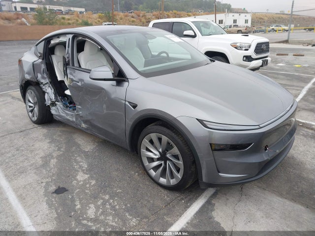 2026 TESLA MODEL Y 7SAYGDEE1TF342348 Photo 0