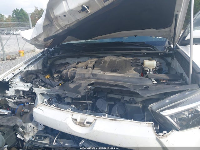 2019 TOYOTA 4RUNNER JTEBU5JR3K5702614 Photo 9