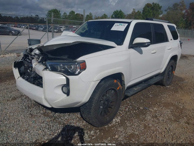 2019 TOYOTA 4RUNNER JTEBU5JR3K5702614 Photo 1
