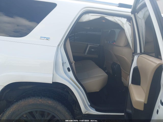 2019 TOYOTA 4RUNNER JTEBU5JR3K5702614 Photo 7