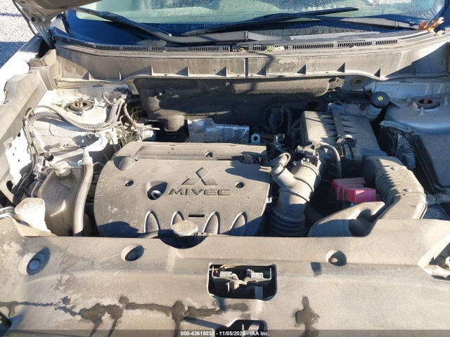 2015 MITSUBISHI OUTLANDER SPORT 4A4AP3AU0FE031806 Photo 9